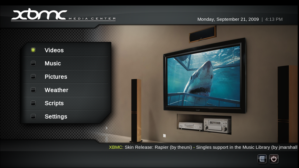 Interfata Kodi cu extensia Simple IPTV afisand categorii de canale romanesti